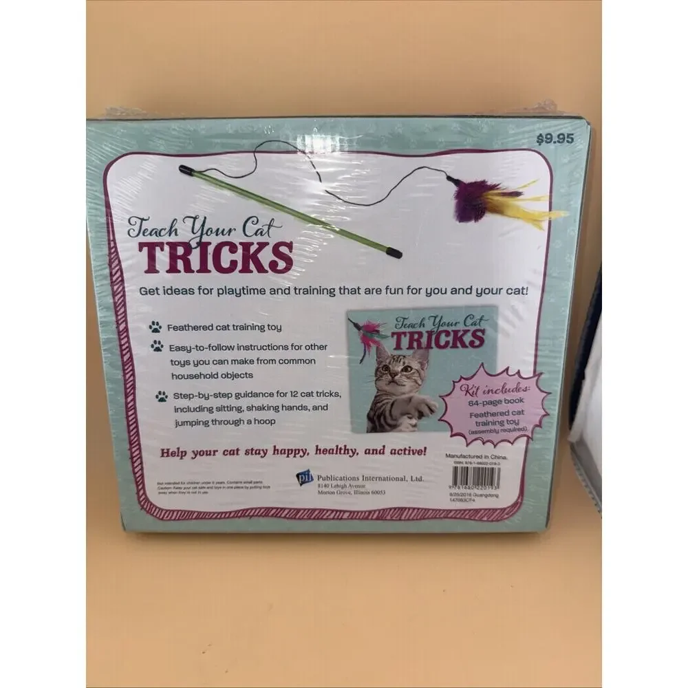 FUN! Teach Your Cat Tricks Book and Toy Ki--New--Sealed